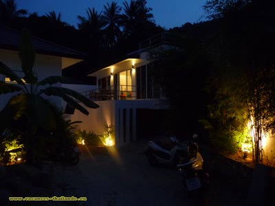 Photo 47 English 2 terraces Villa PARIS, cheap rental pool villa Paris , Koh Samui thailand view the nuit.